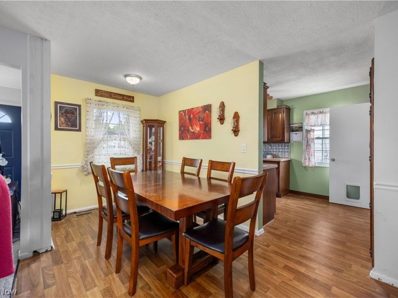 610 Princeton Avenue, Elyria, OH 44035 Photo 14