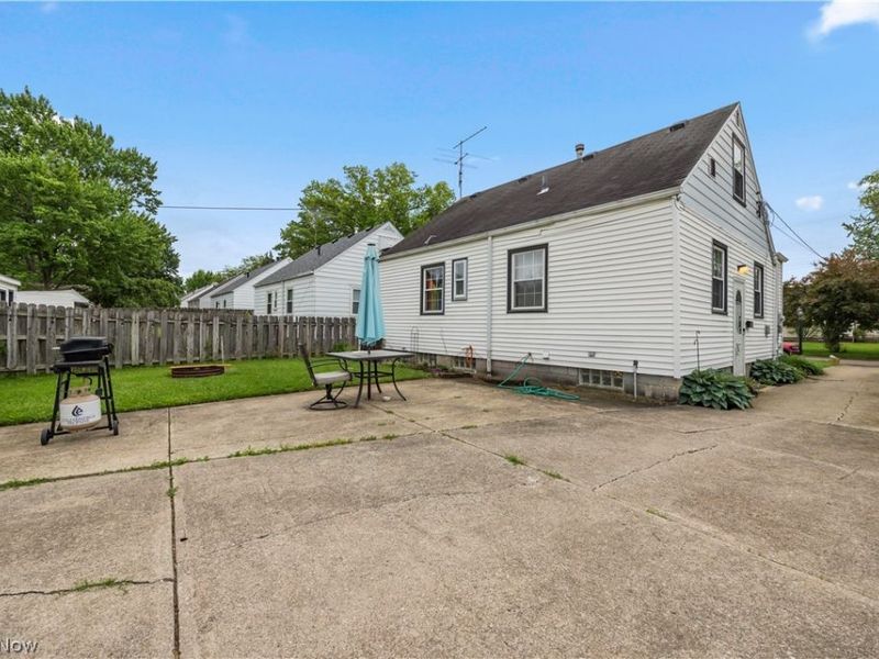 610 Princeton Avenue, Elyria, OH 44035 Photo 31