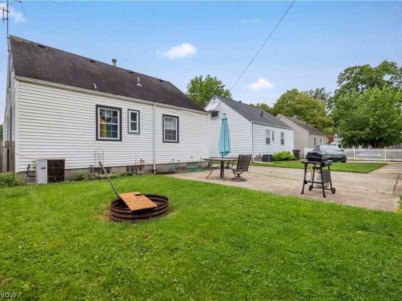 610 Princeton Avenue, Elyria, OH 44035 Photo 32