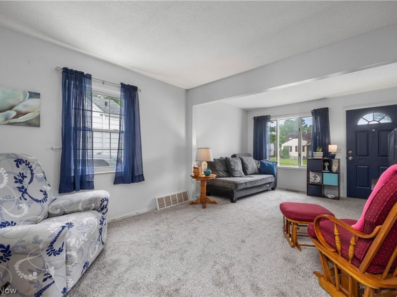 610 Princeton Avenue, Elyria, OH 44035 Photo 6