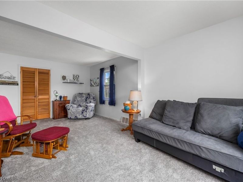 610 Princeton Avenue, Elyria, OH 44035 Photo 8