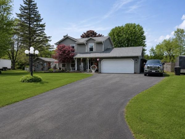 W323S7553 Park Ridge Drive, Mukwonago, WI 53149