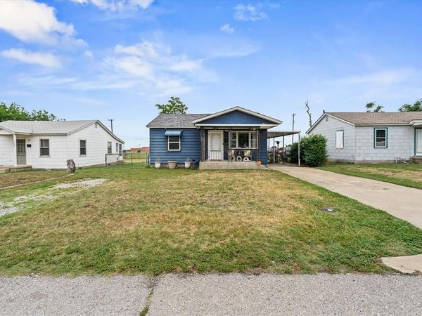7205 NW 46th Street, Bethany, OK 73008