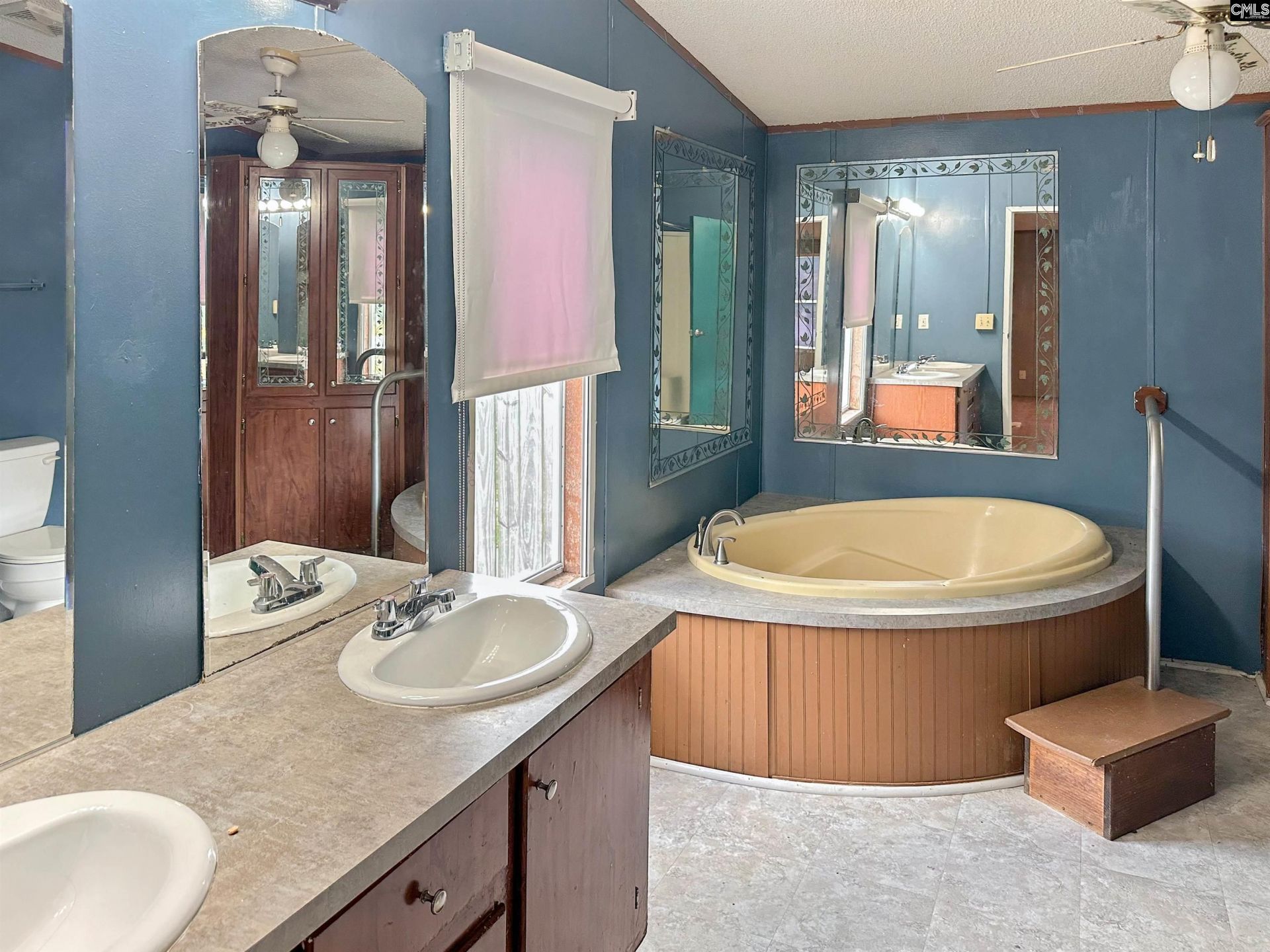 132 Heather Ridge Drive  Photo 8