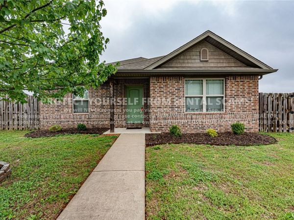 3702 Capstone Court, Bentonville, AR 72712