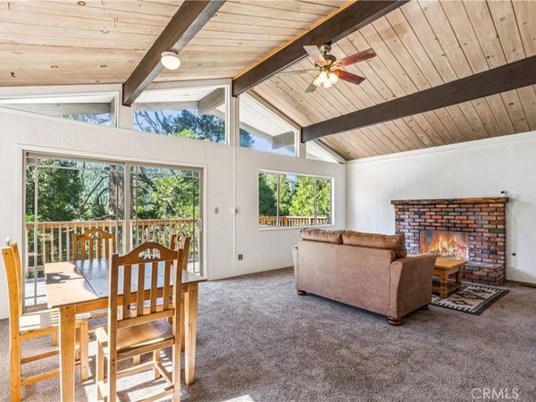 494 Wylerhorn, Crestline, CA 92325