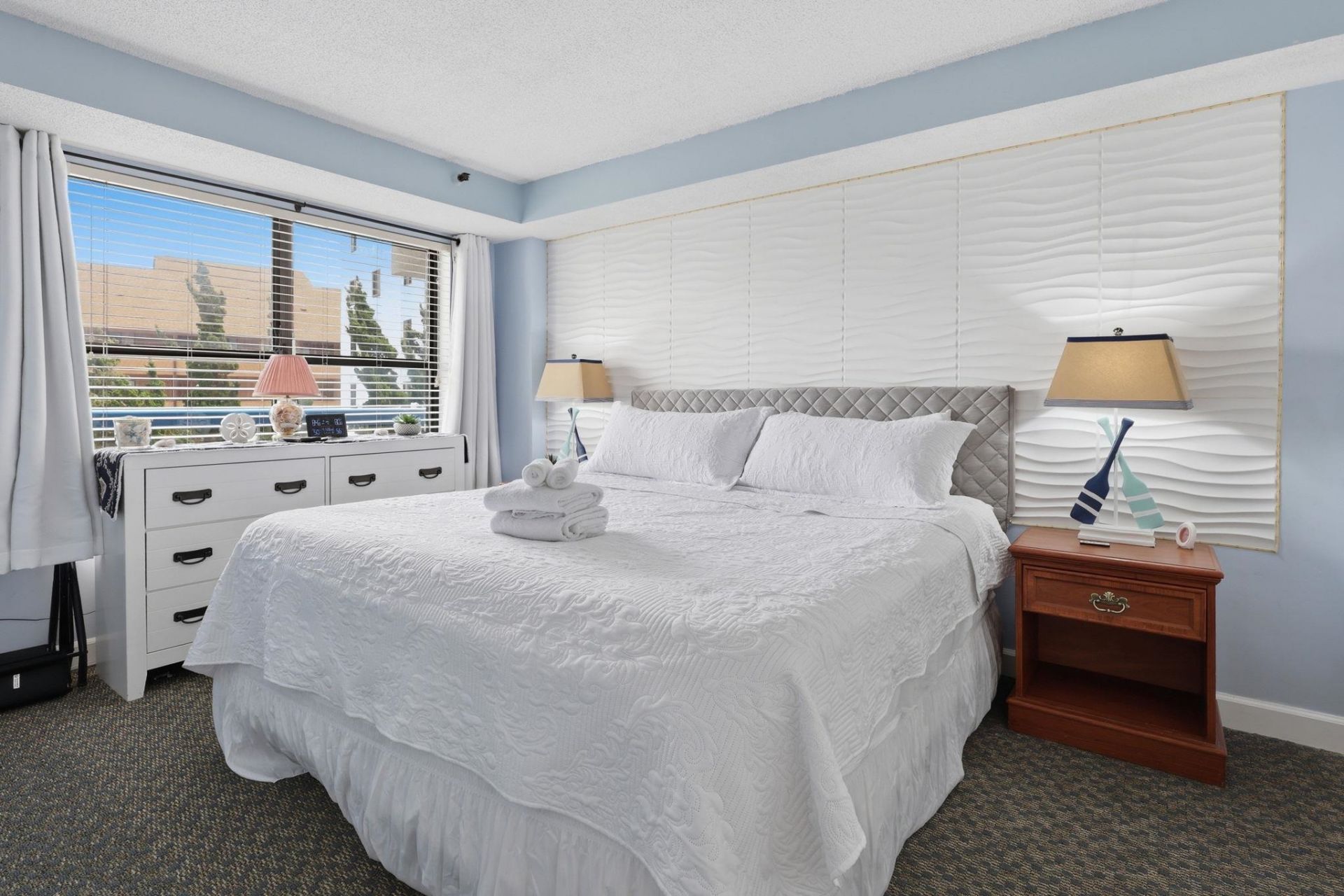5511 N Ocean Blvd. Photo 17