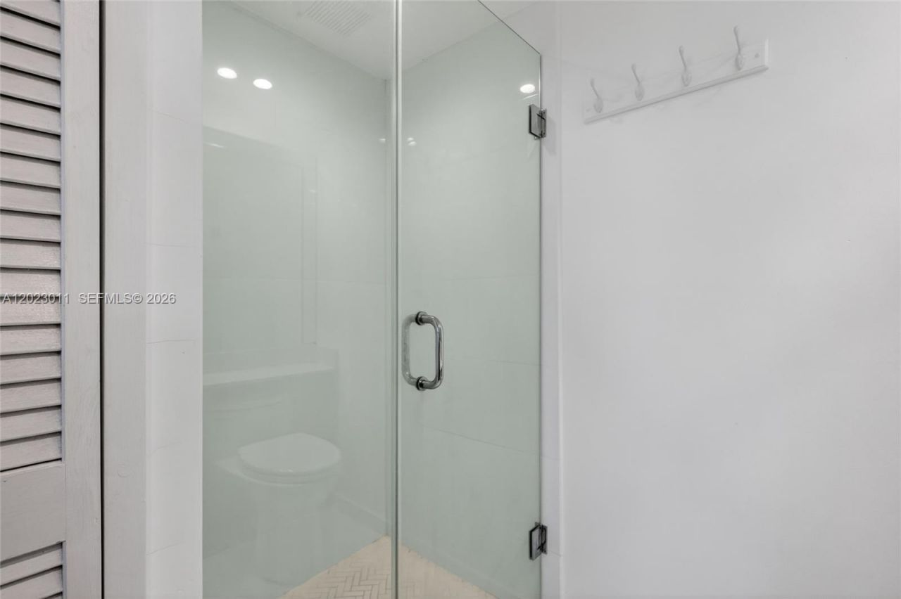 2000 Towerside Ter, Unit 709, Miami, FL 33138 Photo