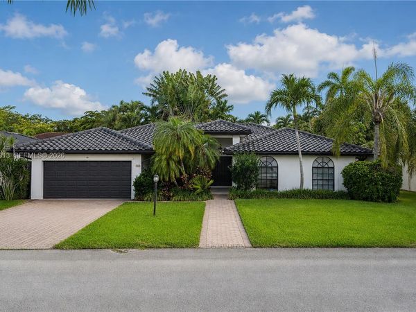 14170 SW 152nd Pl , Miami, FL 33196