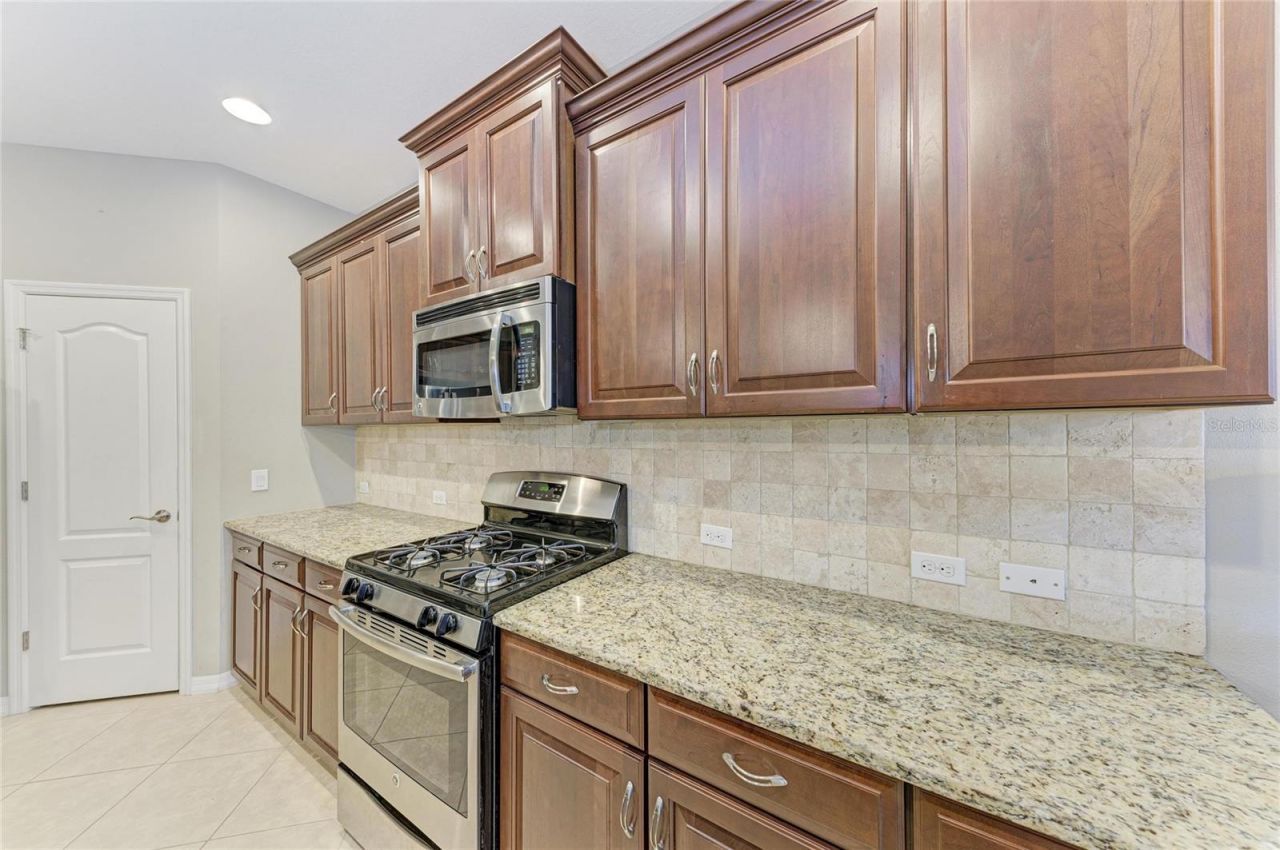 4527 Cedar Brush Terrace, Sarasota, FL 34243 Photo