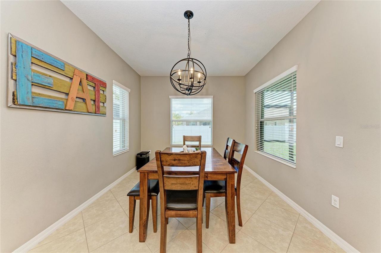 4527 Cedar Brush Terrace, Sarasota, FL 34243 Photo