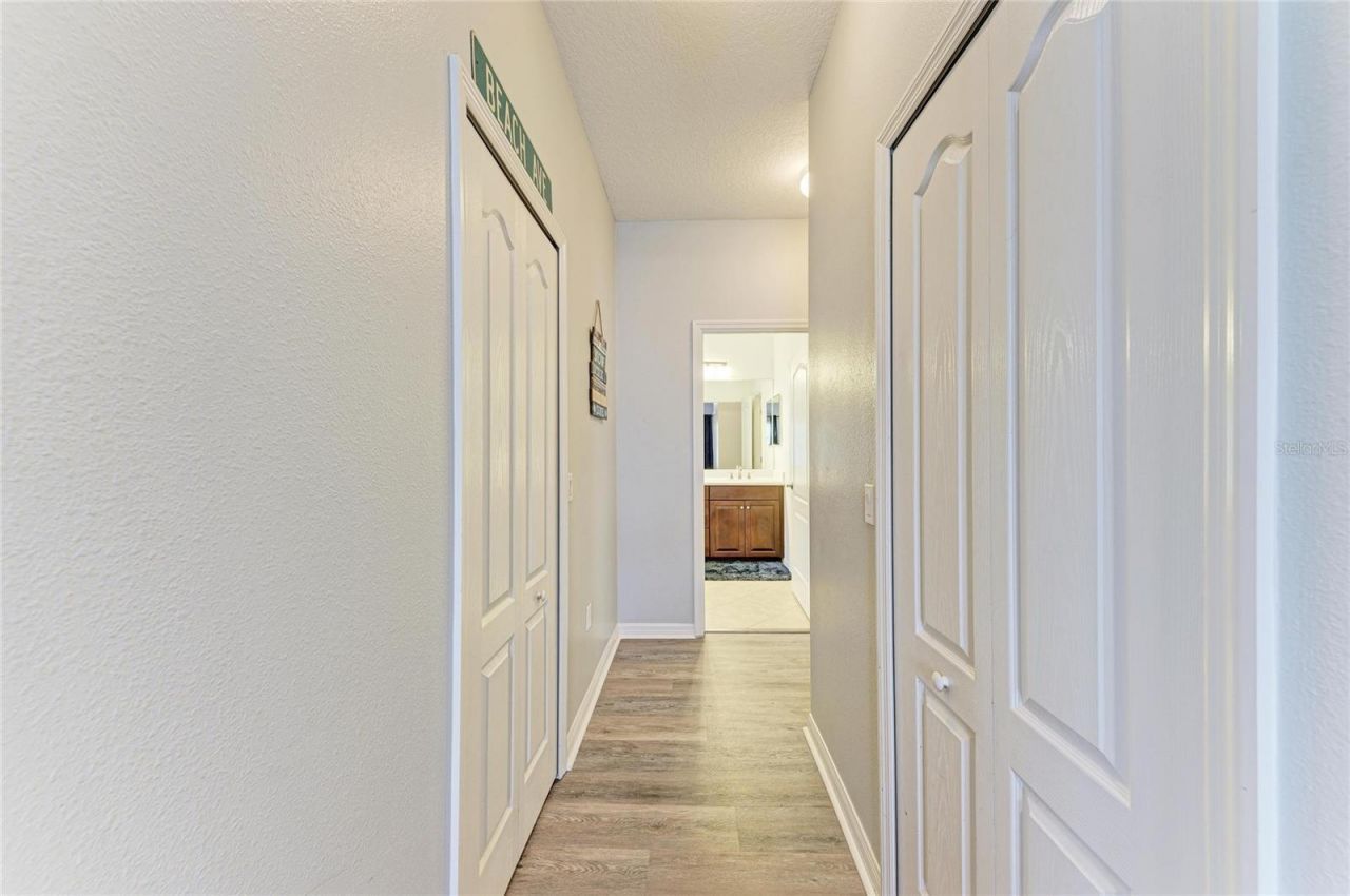 4527 Cedar Brush Terrace, Sarasota, FL 34243 Photo