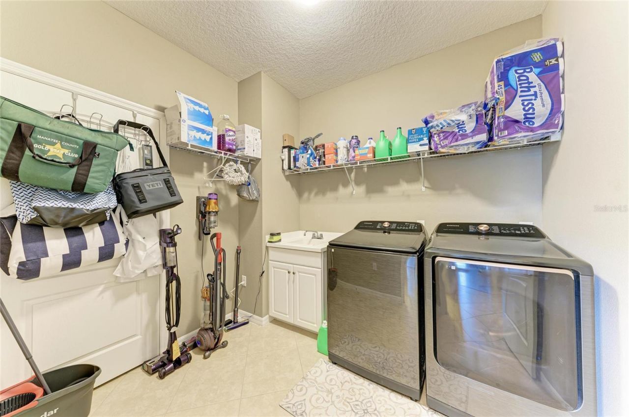 4527 Cedar Brush Terrace, Sarasota, FL 34243 Photo