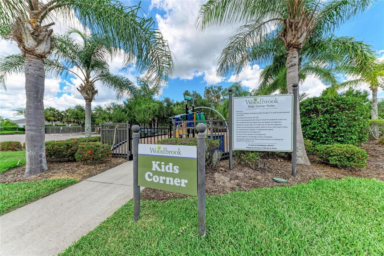 4527 Cedar Brush Terrace, Sarasota, FL 34243 Photo