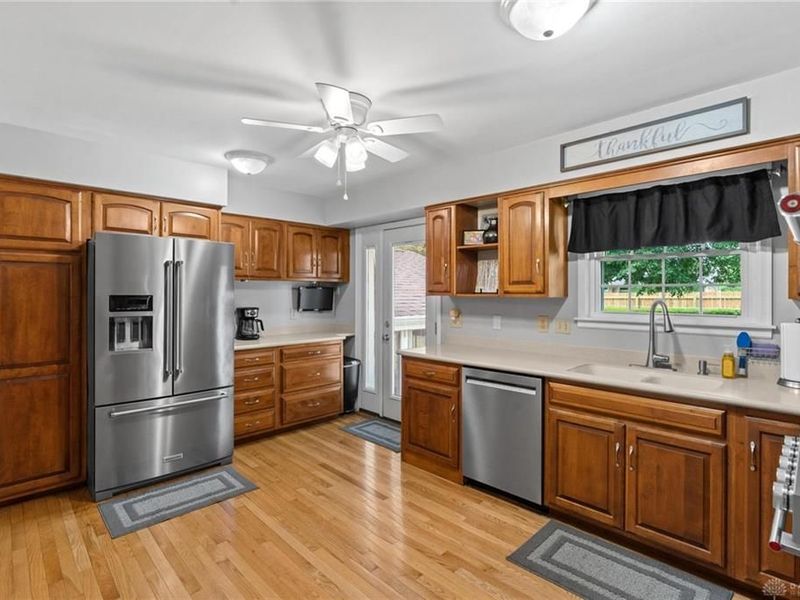 994 Meadow Lane, Xenia, OH 45385 Photo 11
