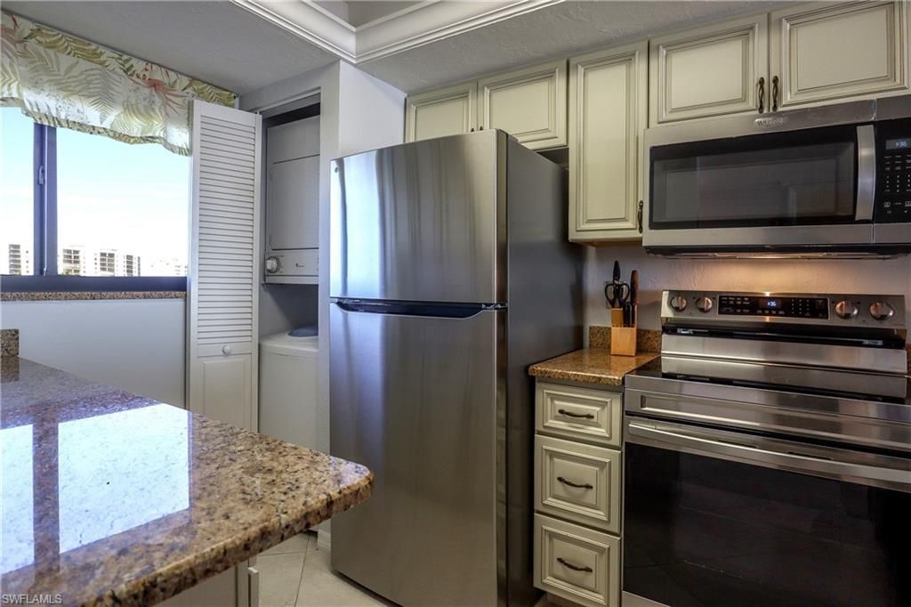8350 Estero Blvd , Unit 423, Fort Myers Beach, FL 33931 Photo