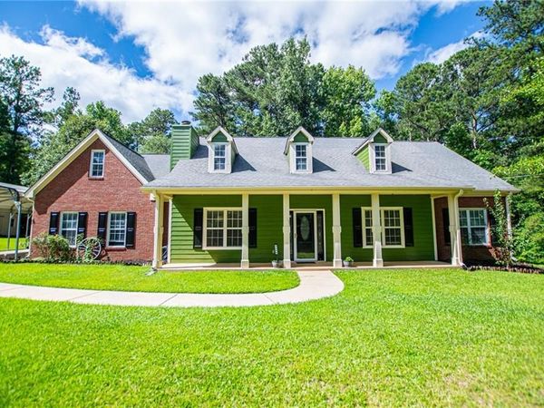 8590 Kencrest Drive, Winston, GA 30187