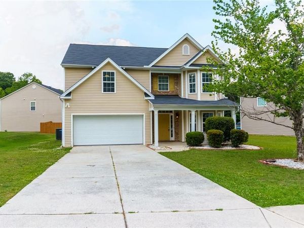 375 Walton View, Fairburn, GA 30213