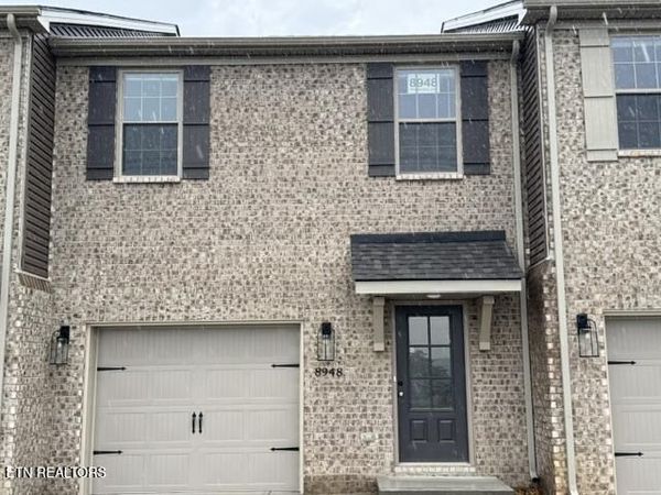 8948 Keenberg Lane, Knoxville, TN 37931