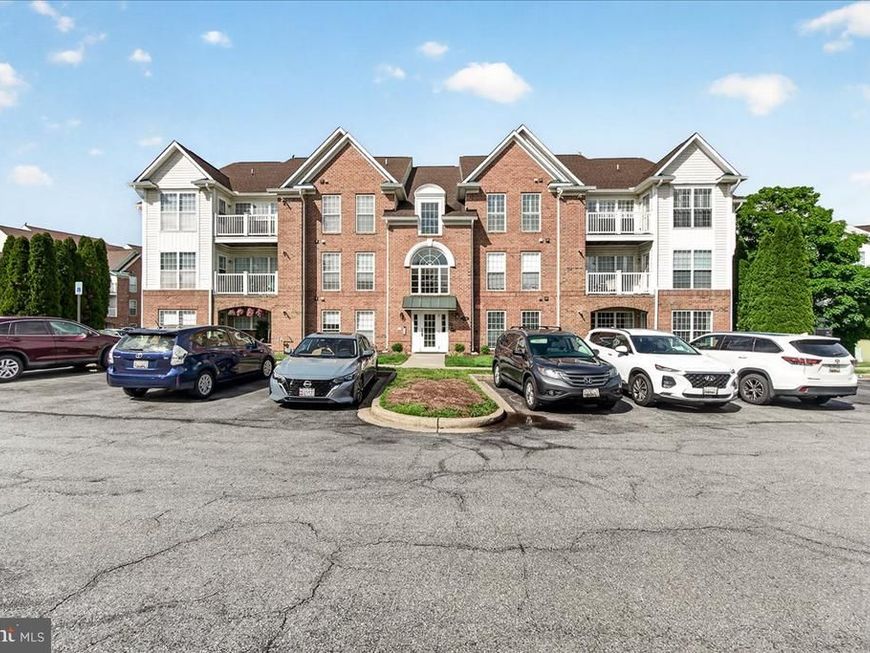 2506 Coach House Way, Unit 1D, Frederick, MD 21702 Main Photo