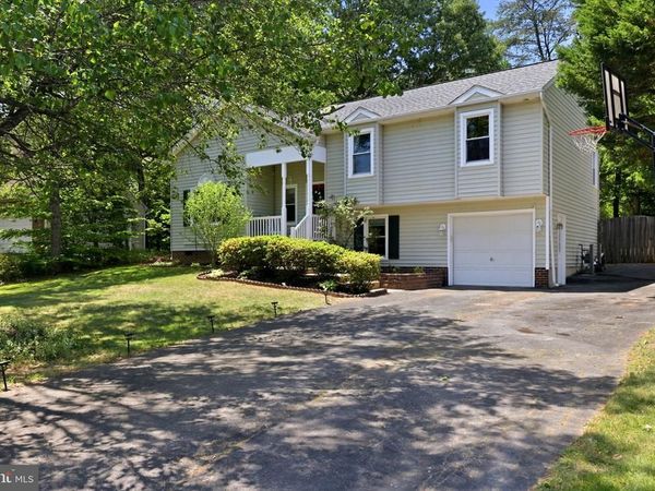 12 ARGYLE HILLS DRIVE, FREDERICKSBURG, VA 22405