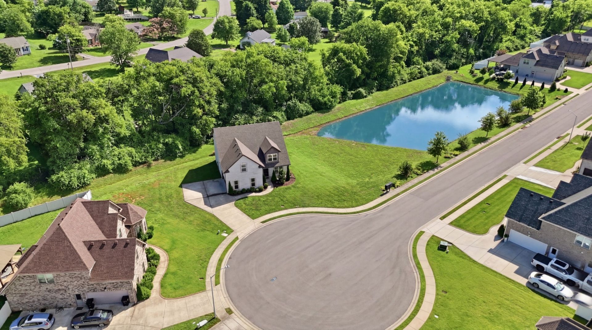 5152 Cedar Retreat Dr, Murfreesboro, TN 37129 Main Photo