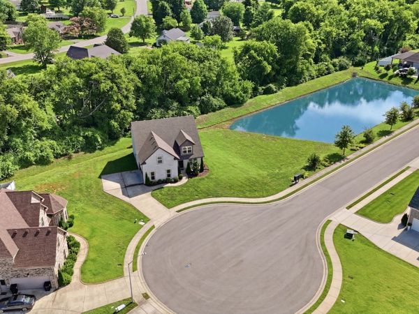 5152 Cedar Retreat Dr, Murfreesboro, TN 37129