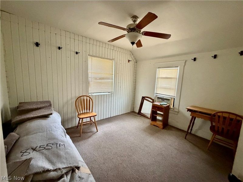 828 Broad Street, Elyria, OH 44035 Photo 13