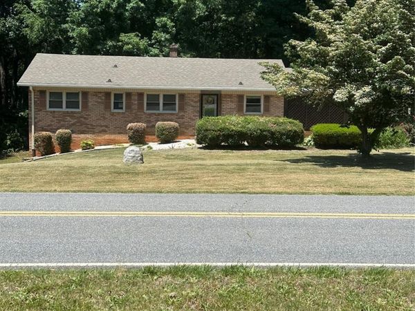 4109 Bunker Hill School Road, Claremont, NC 28610