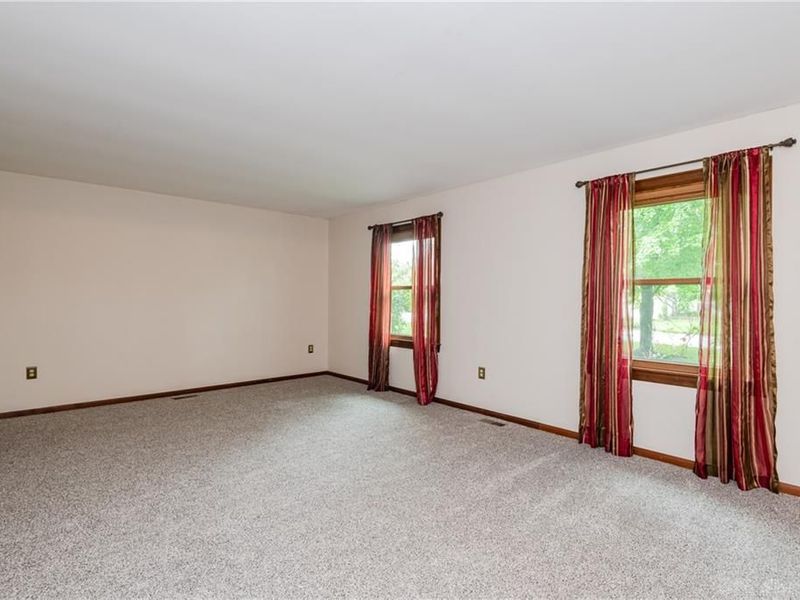 233 Bramblebush Trail, Beavercreek, OH 45440 Photo 8