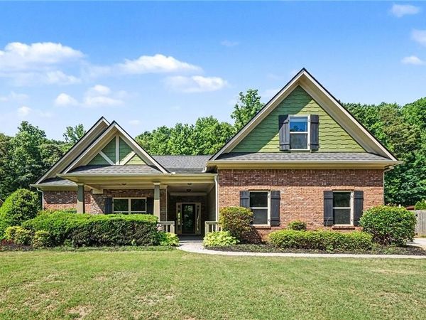 279 Lake Vista Drive, Jefferson, GA 30549