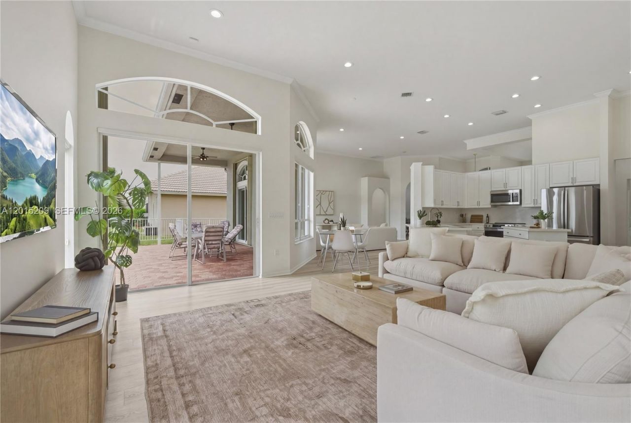 1836 NW 139th Ave , Pembroke Pines, FL 33028 Photo