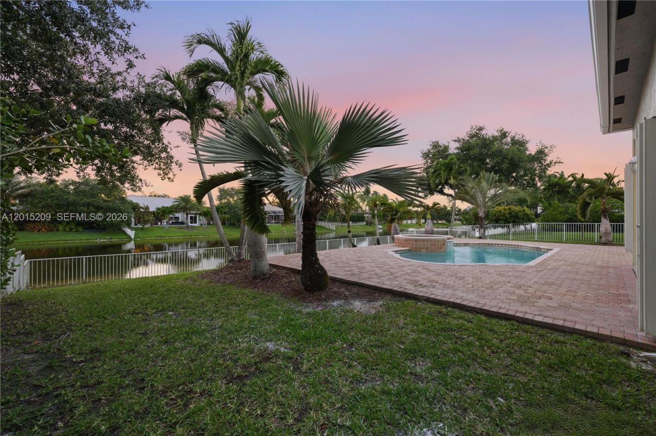 1836 NW 139th Ave , Pembroke Pines, FL 33028 Photo