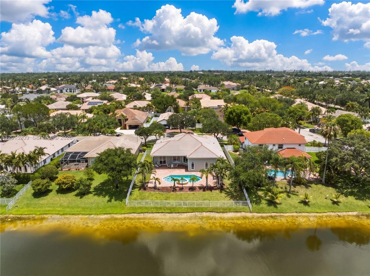 1836 NW 139th Ave , Pembroke Pines, FL 33028 Photo