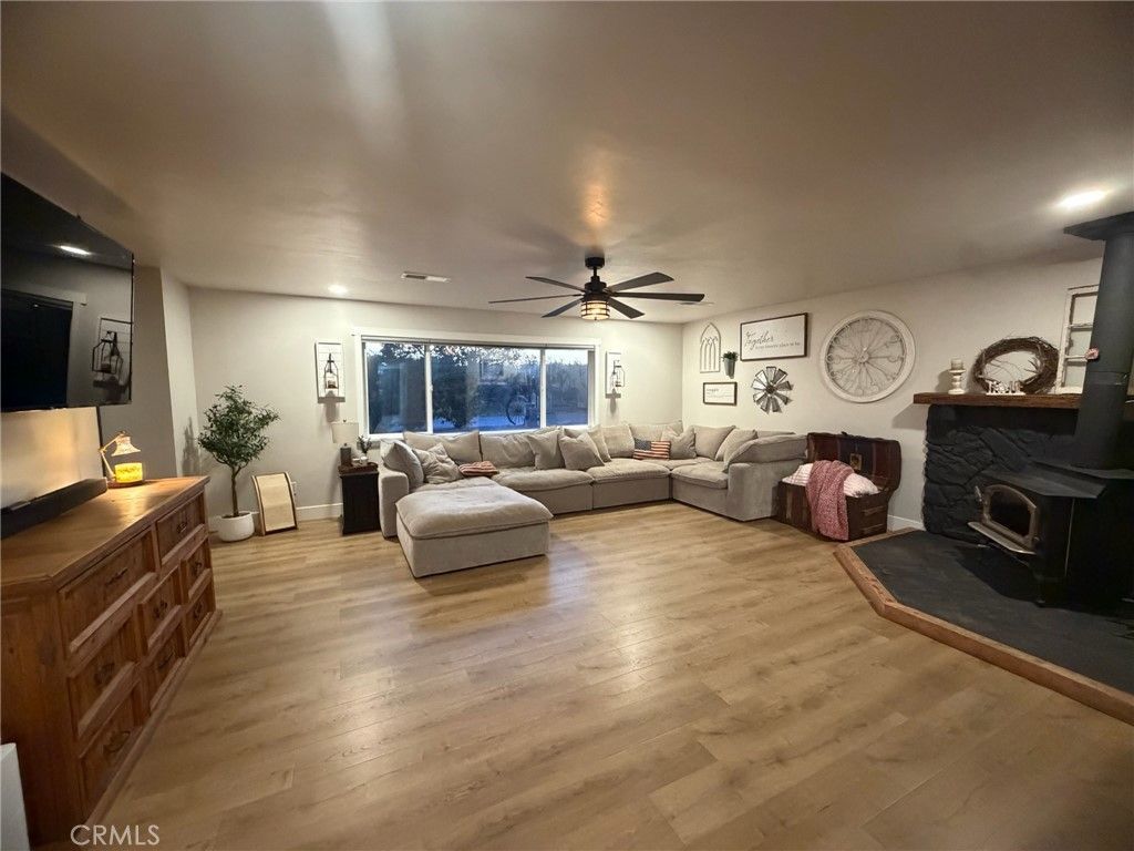 7460 Redlands Ave, Gerber, CA 96035 Main Photo