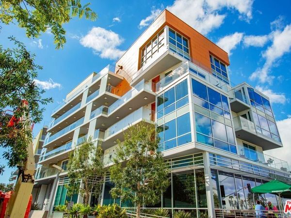 1705 Ocean Ave, Unit 212, Santa Monica, CA 90401