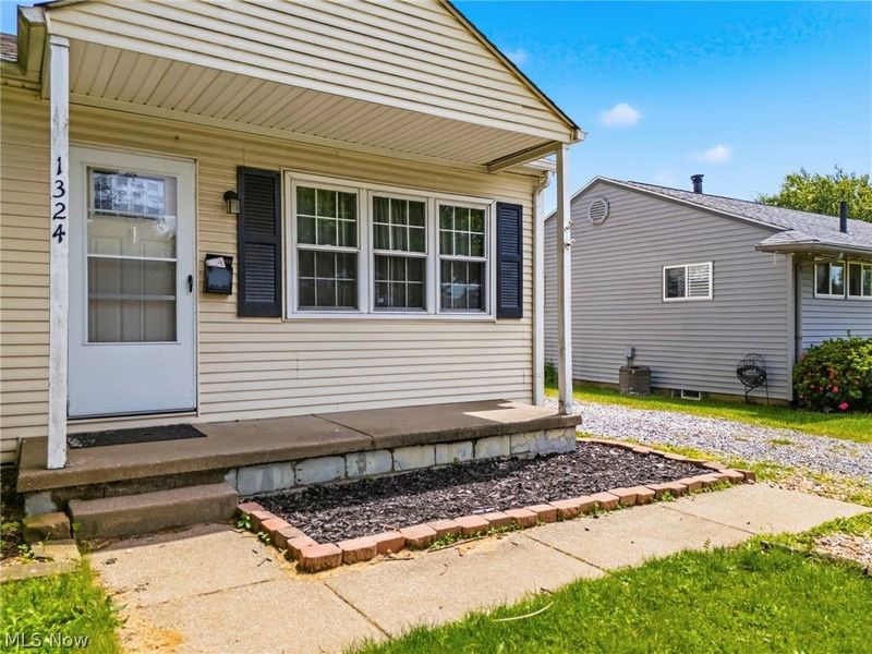 1324 Western Avenue SW, Canton, OH 44710 Photo 4