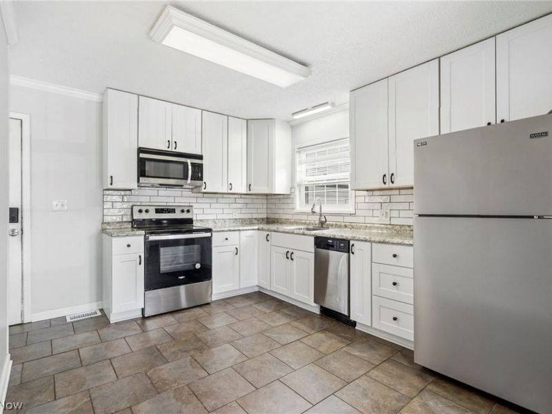 1324 Western Avenue SW, Canton, OH 44710 Photo 8