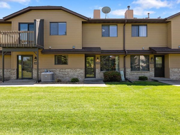 13154 90th Place N, Maple Grove, MN 55369