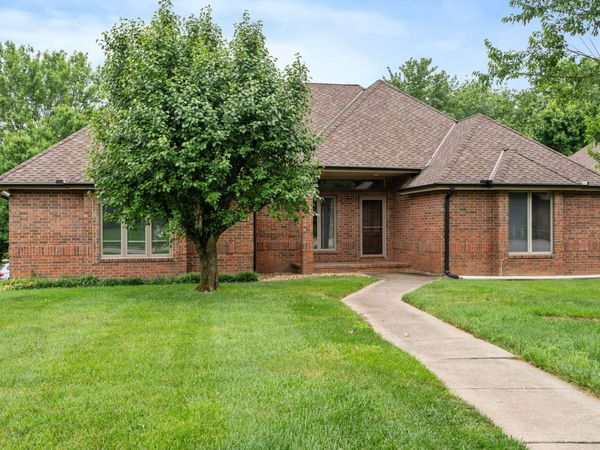 4908 S Harvard Court , Springfield, MO 65804