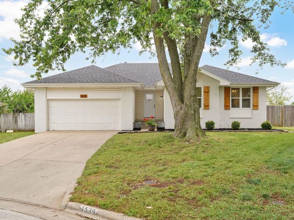 1539 W Rockwood Court , Springfield, MO 65807