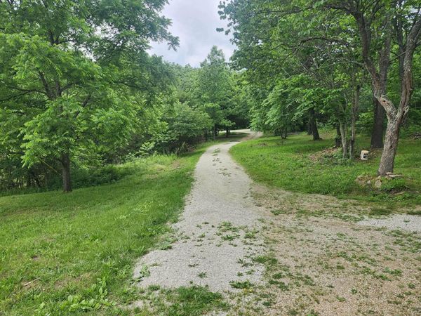 2152 Hidden Valley Drive , Mountain Grove, MO 65711