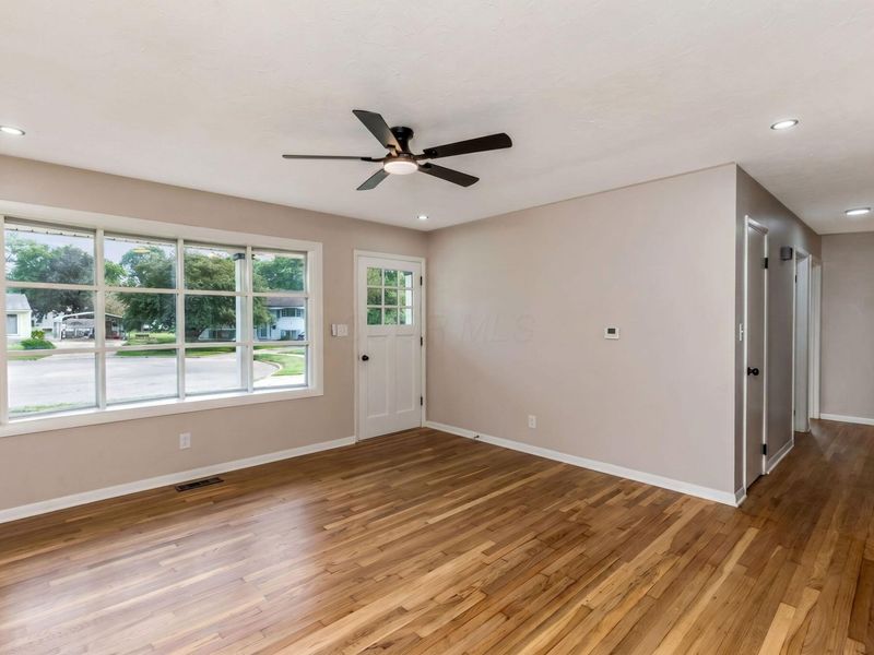 913 Roosevelt Court , Newark, OH 43055 Photo 9