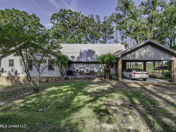 6030 Wash Bailey Road, Durant, MS 39063