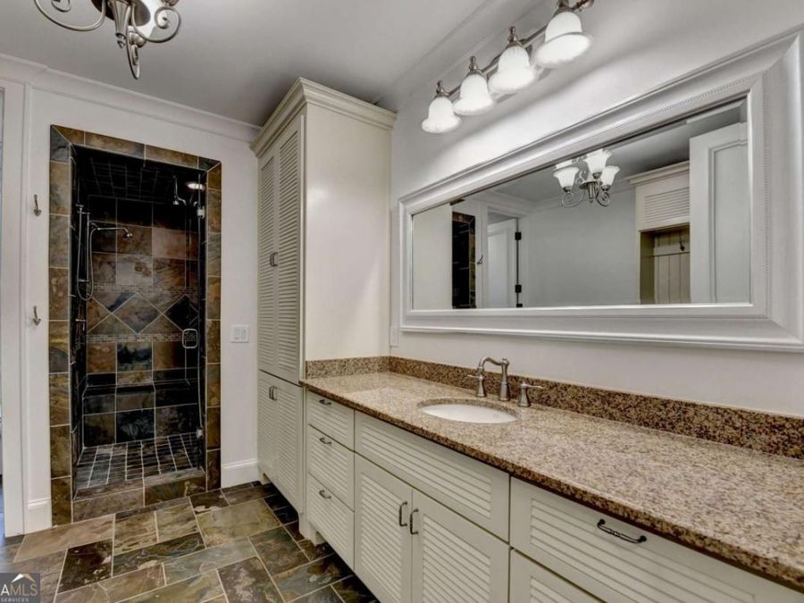 Property Image 71