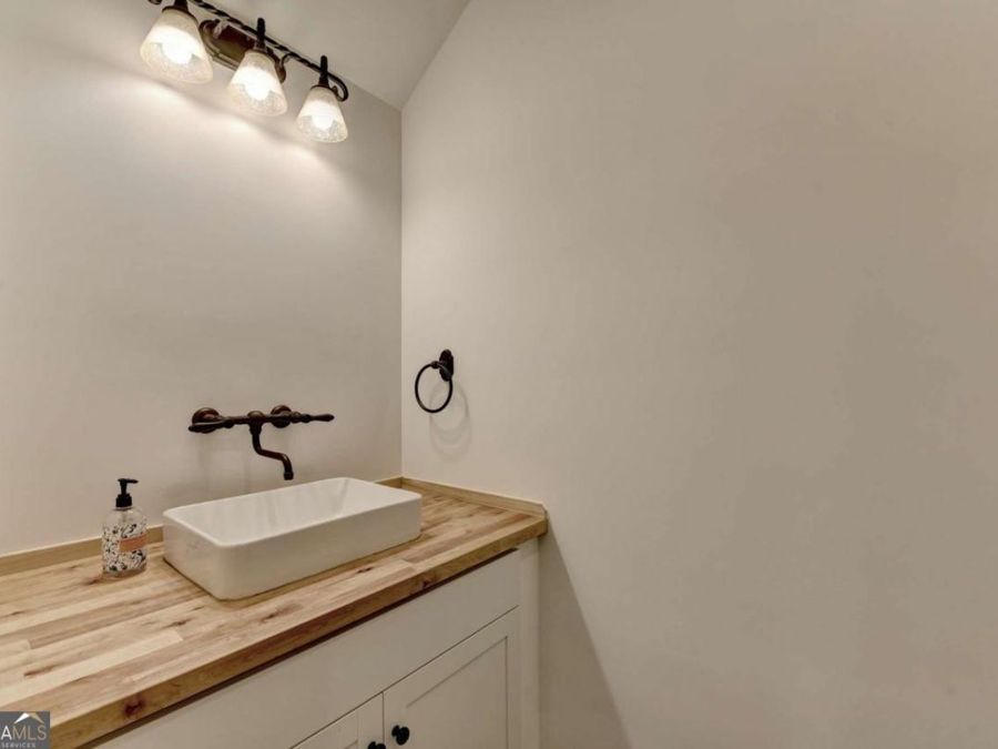 Property Image 77