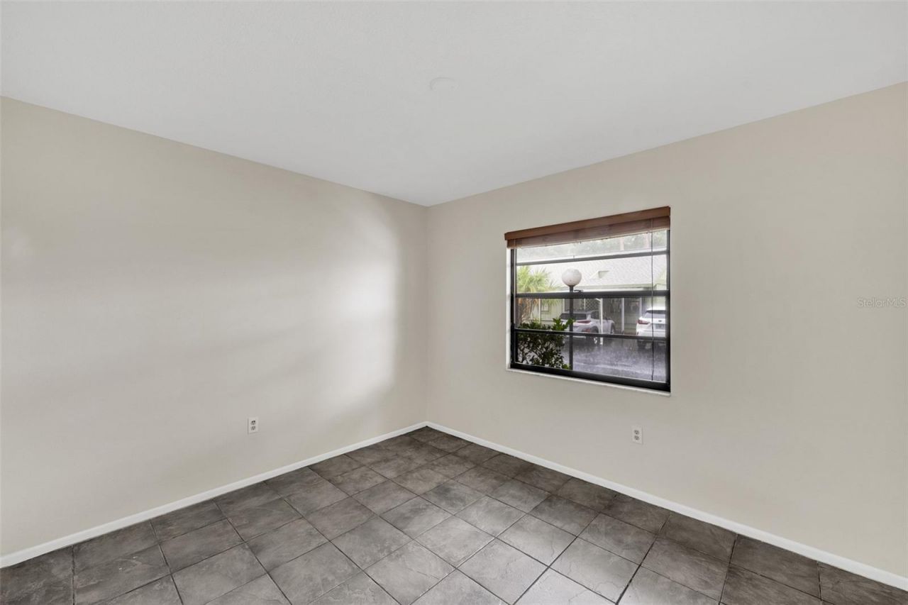 5015 Barrington Circle, Unit 201, Sarasota, FL 34234 Photo