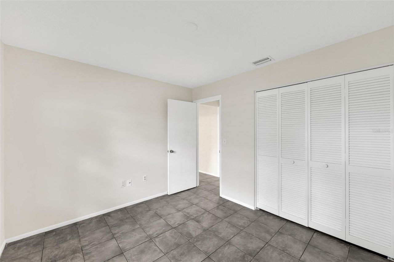 5015 Barrington Circle, Unit 201, Sarasota, FL 34234 Photo
