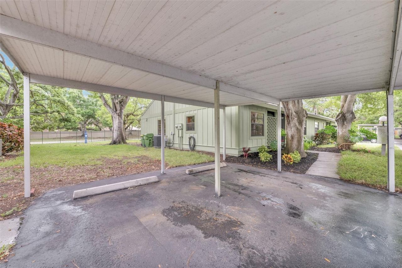 5015 Barrington Circle, Unit 201, Sarasota, FL 34234 Photo
