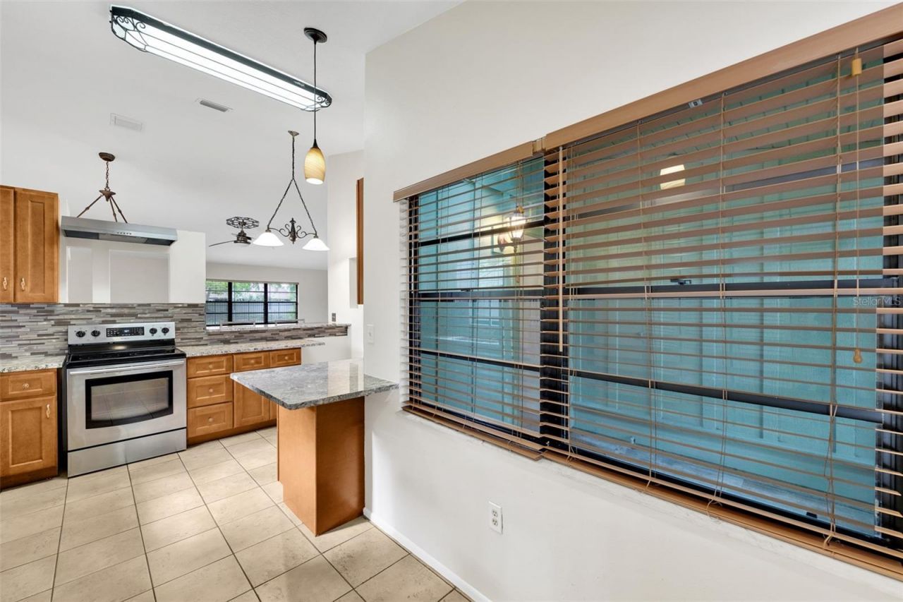5015 Barrington Circle, Unit 201, Sarasota, FL 34234 Photo
